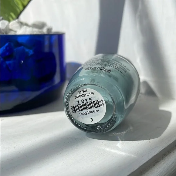 OPI Nail Lacquer “Ring Bare-er” - Picture 2 of 3